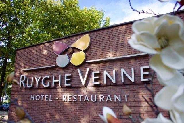 Hotel-Restaurant Ruyghe Venne Вестерборк Екстер'єр фото
